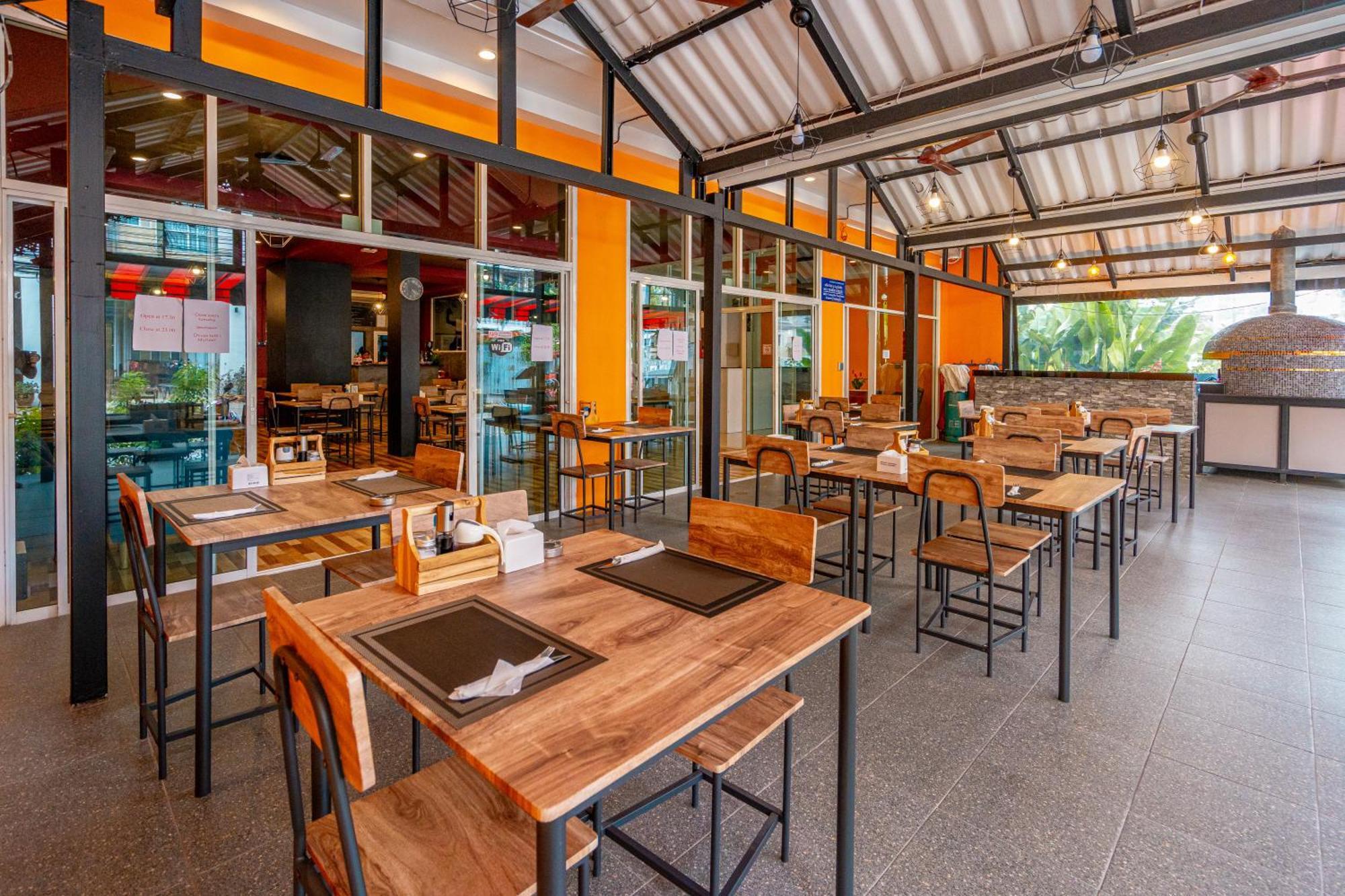 Nice To Meat You Rooms Patong Extérieur photo