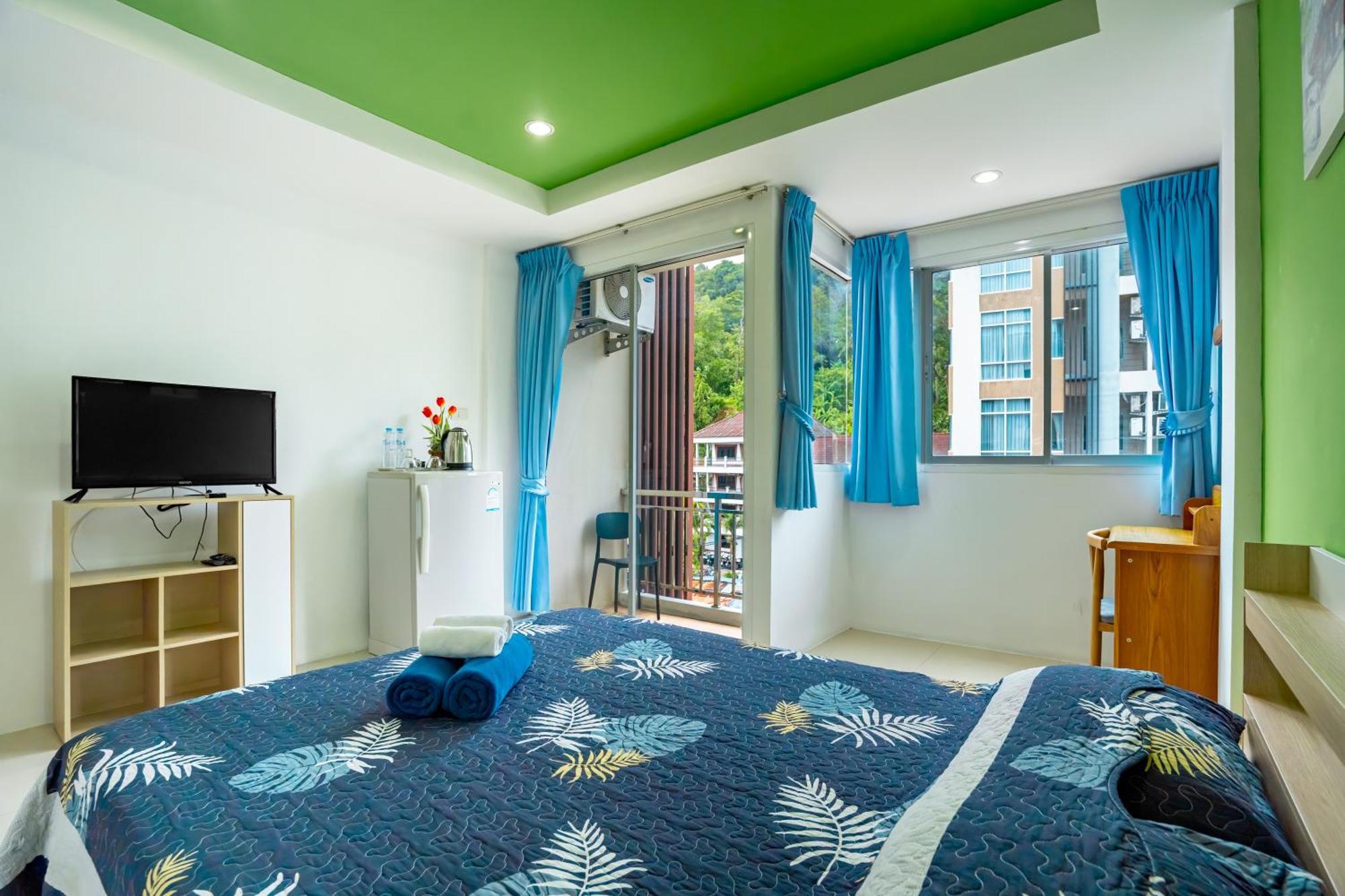 Nice To Meat You Rooms Patong Extérieur photo