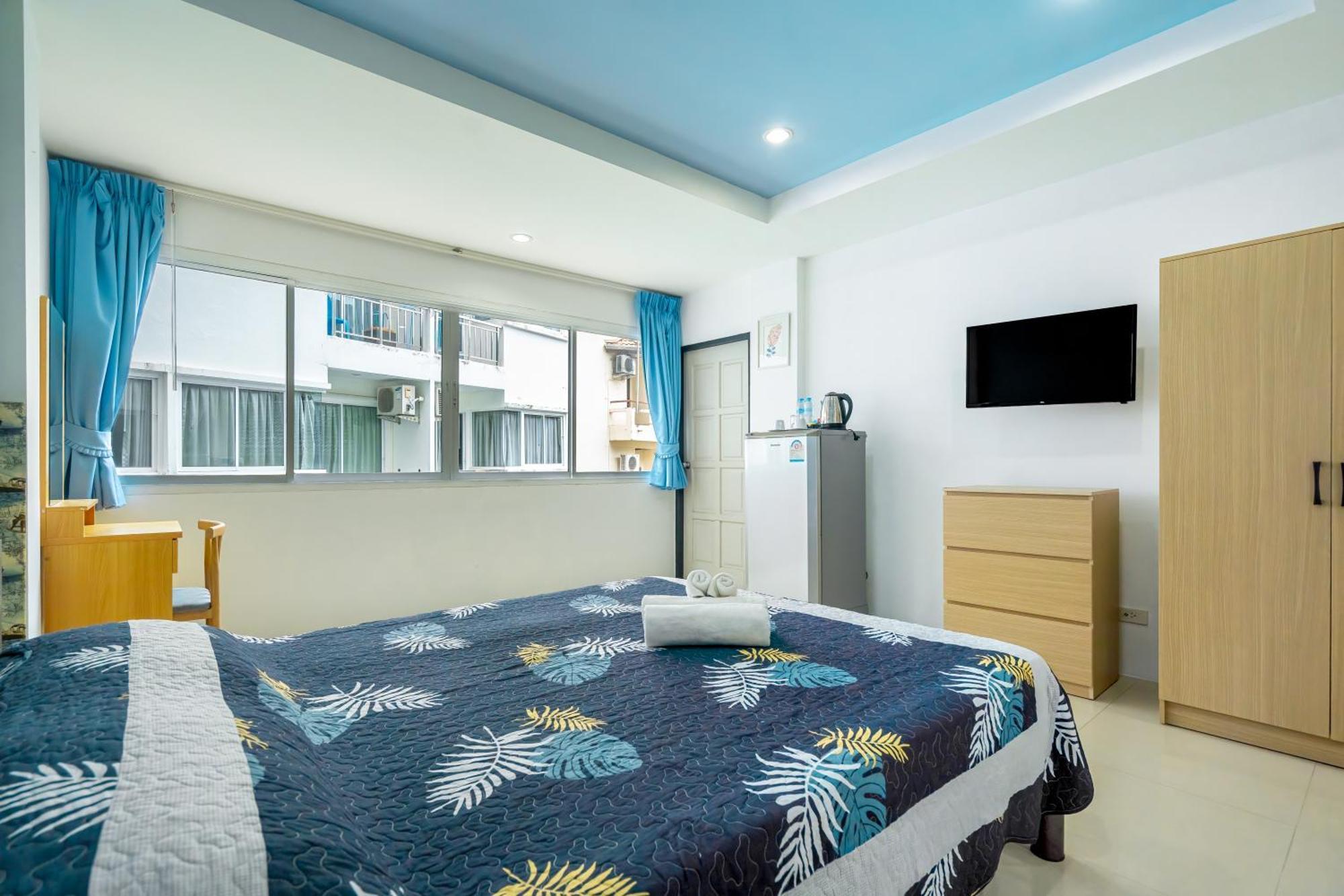 Nice To Meat You Rooms Patong Extérieur photo