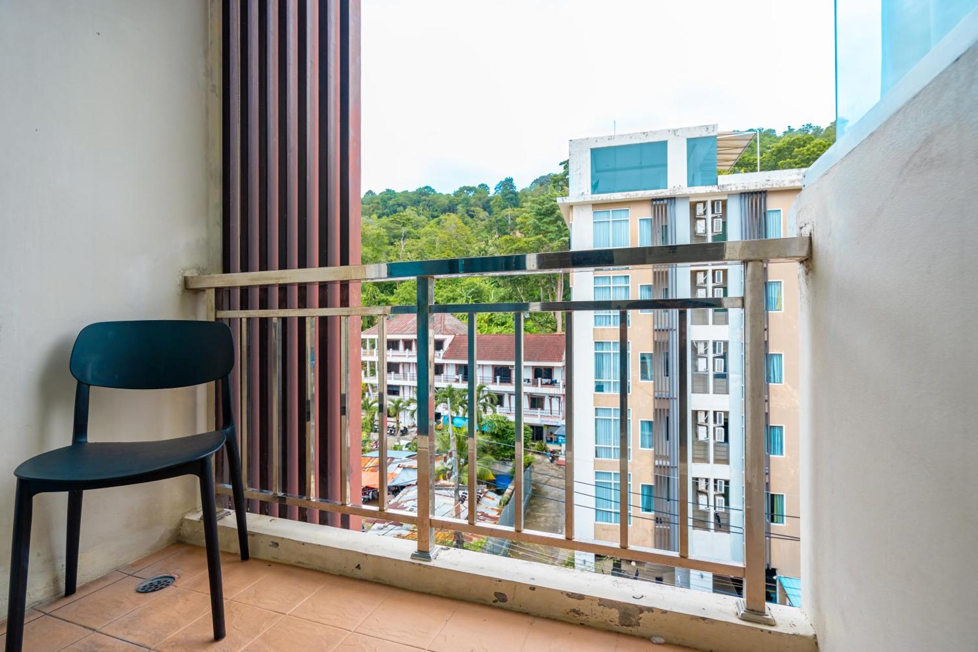 Nice To Meat You Rooms Patong Extérieur photo